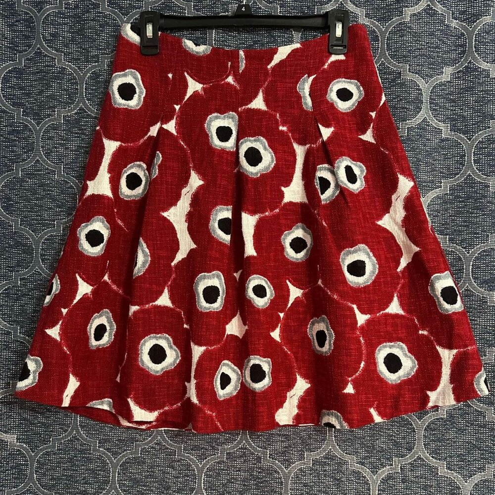 The Limited NWOT women's xs poppy floral zip in back skirt